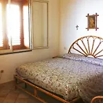 Calamona אצ'יארולי